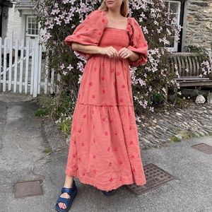 Dahlia Embroidered Maxi Dress - NWT - Size L - Melon